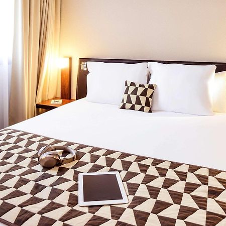 Hotel Mercure Lyon Centre Lumiere Екстер'єр фото