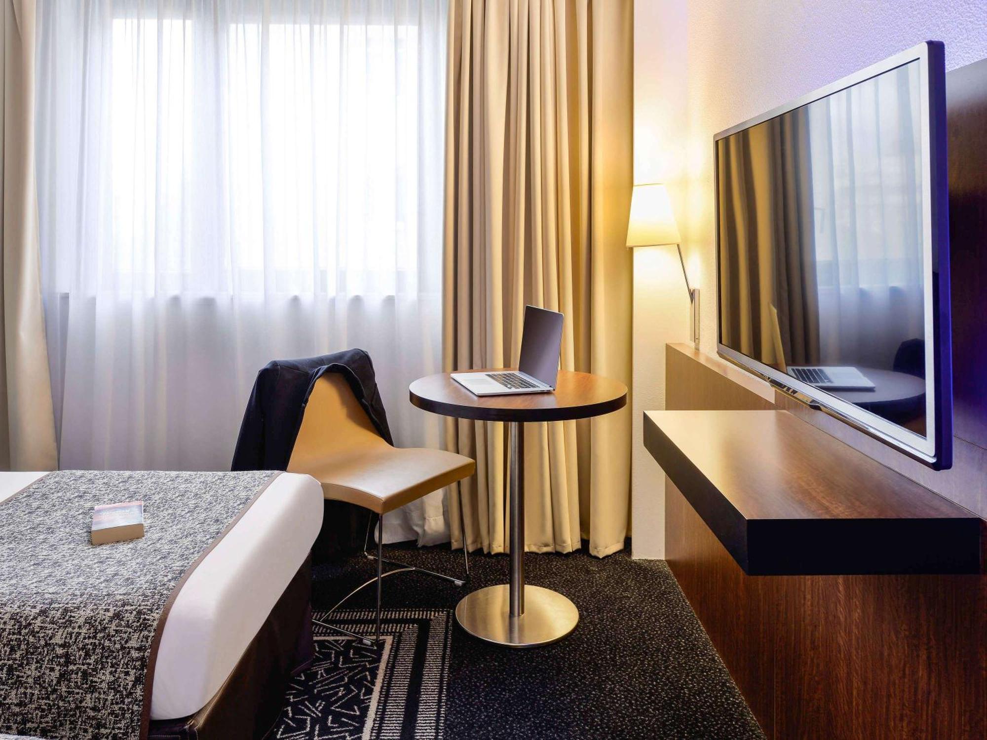Hotel Mercure Lyon Centre Lumiere Екстер'єр фото