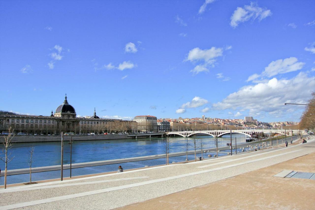 Hotel Mercure Lyon Centre Lumiere Екстер'єр фото